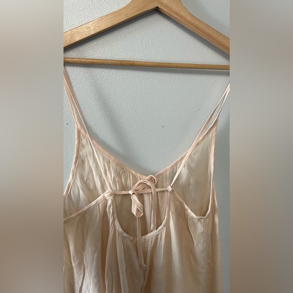 Sheer flows maxi dress - Picture 7 of 9